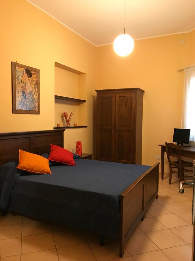 לינה וארוחת בוקר נאפולי Montesantobed מראה חיצוני תמונה